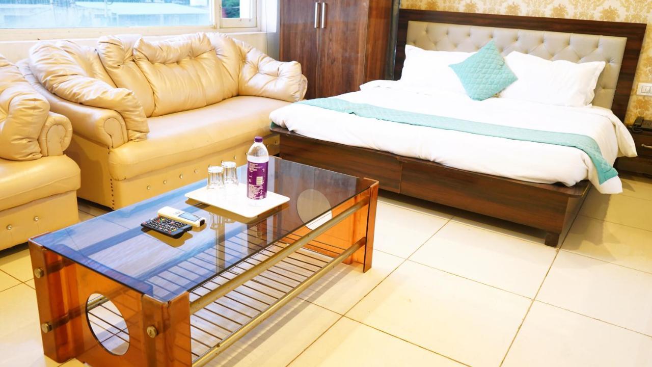 Aa Hotels & Resorts Zirakpur Luaran gambar