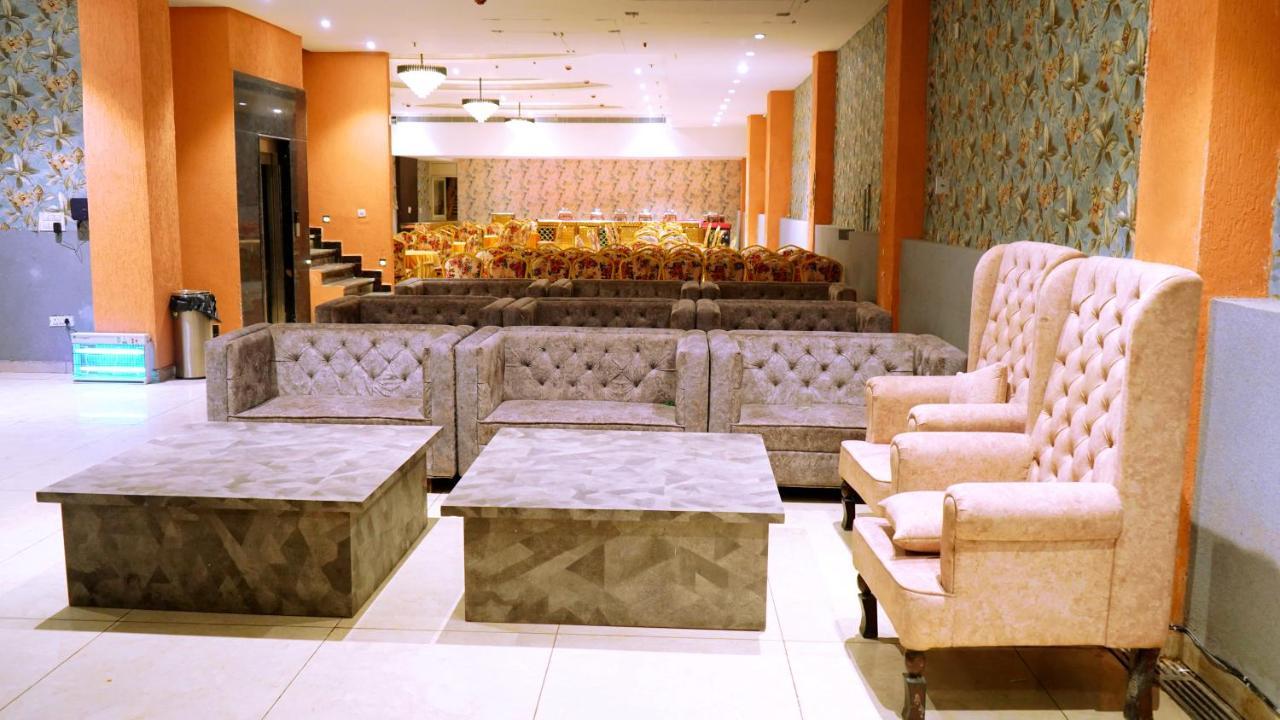 Aa Hotels & Resorts Zirakpur Luaran gambar
